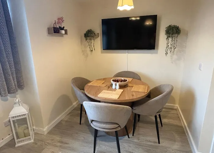 Palm Court Private Self Contained